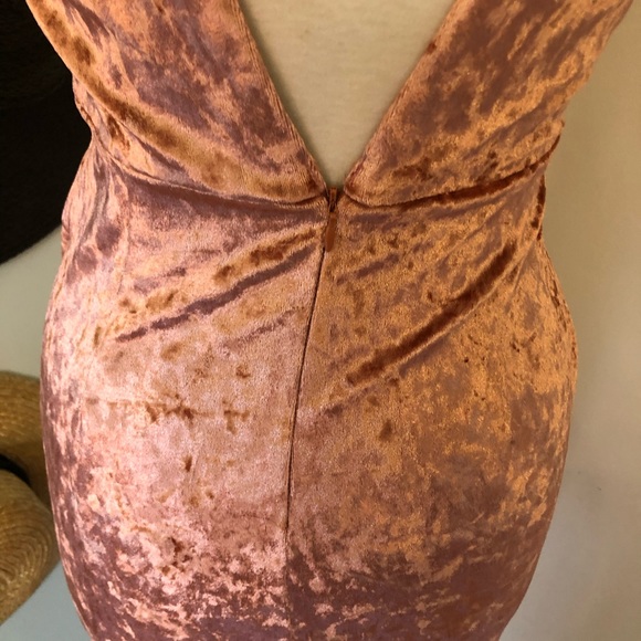 🟠 2/40$ Velvet dress - Picture 4 of 6